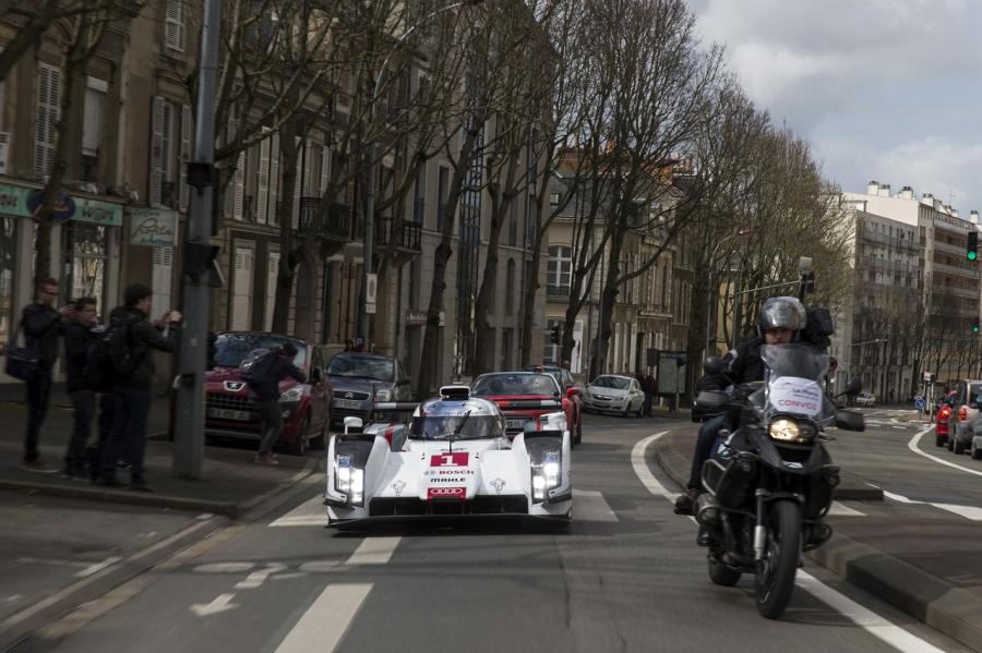  Audi R18 e-Tron Quattro 2014 года  (фото 7 из 91)
